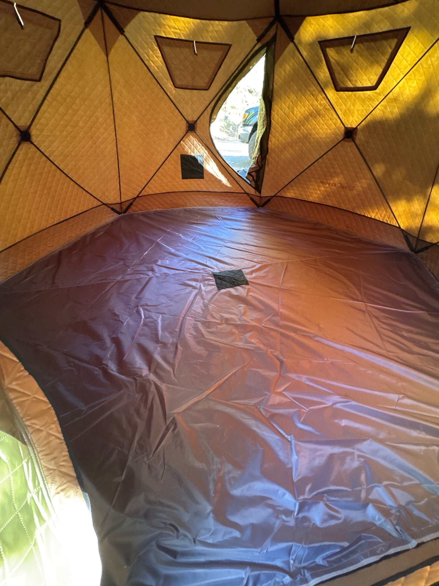 Mox Motors Encamp - Insulated Camping Tent